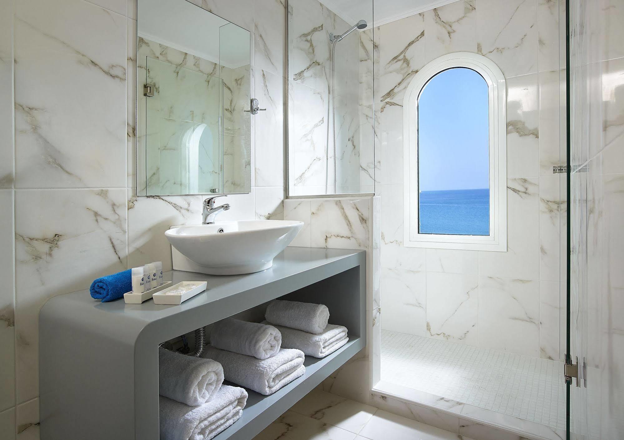 Coral Hotel Ierapetra  Luaran gambar